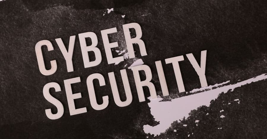 Microsoft parchea 570 vulnerabilidades de golpe: el mayor 'Patch Tuesday' de la historia